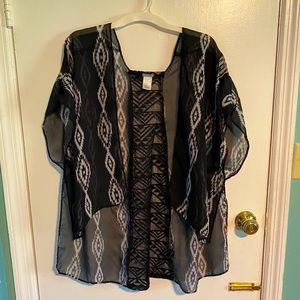 Black & white Kimono.